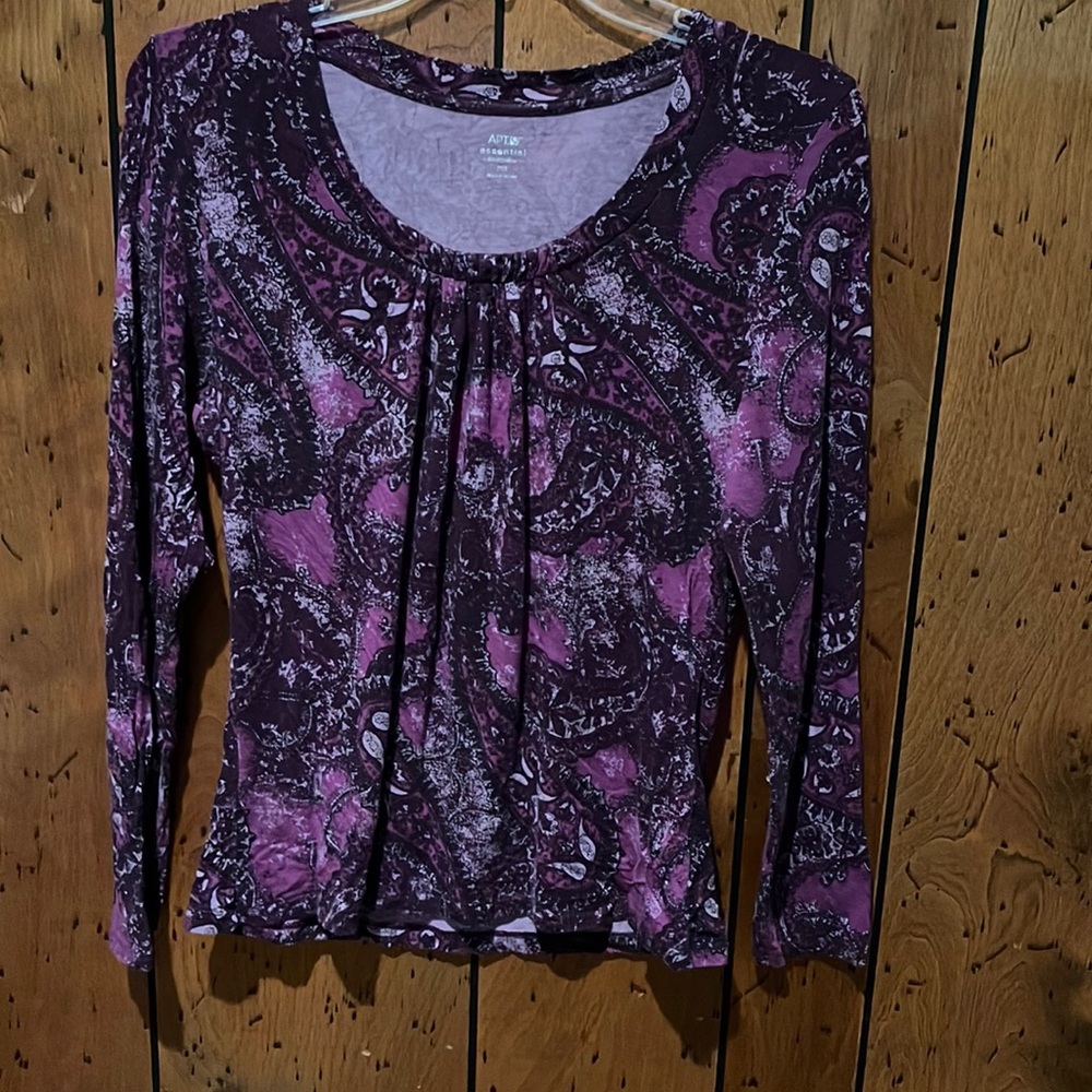 Woman’s shirt